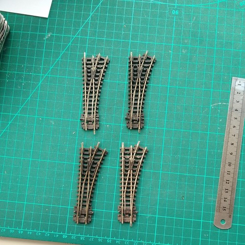 Peco gauge track right - n,